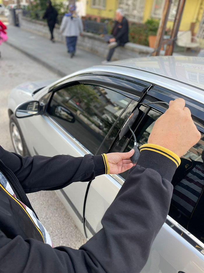 Burdur Oto Kilitçisi